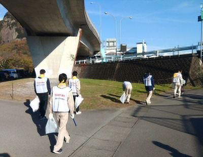 Clean-up around the business center